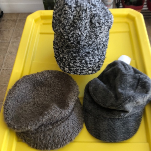 Accessories - Hats!